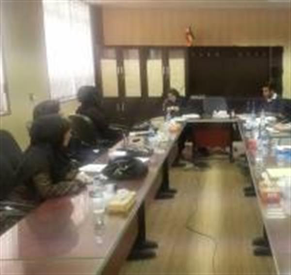 جلسه بررسی اجرای کوریکولوم آموزشی کمیته تحقیقات دانشجویی دانشگاه علوم پزشکی کرمانشاه